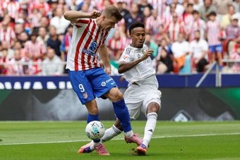 Real Madrid åkte på sin första förlust för den nya säsongen, en 5-målsförlust mot Atlético de Madrid